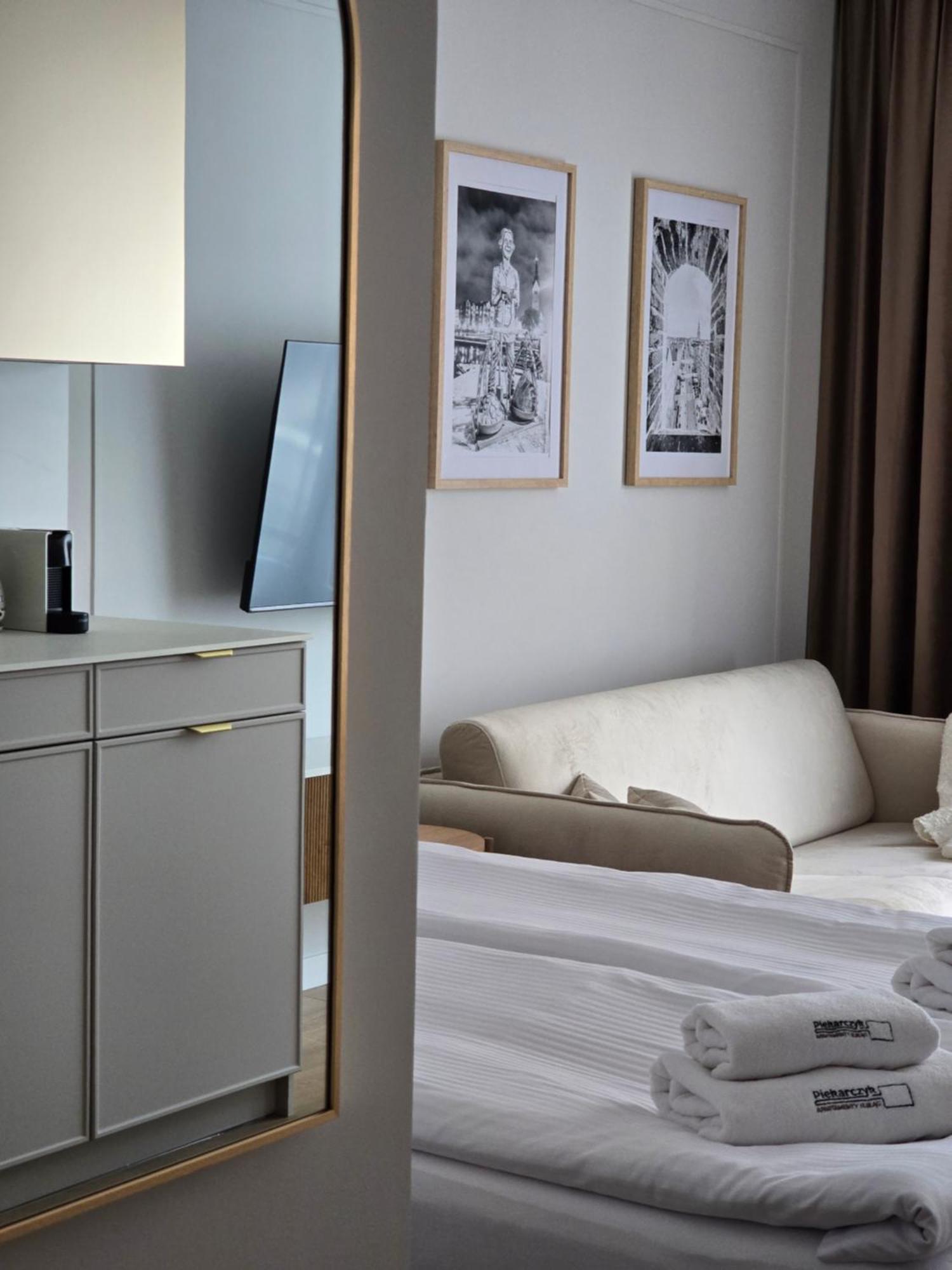 Apartamenty Piekarczyk - Elblag Bagian luar foto