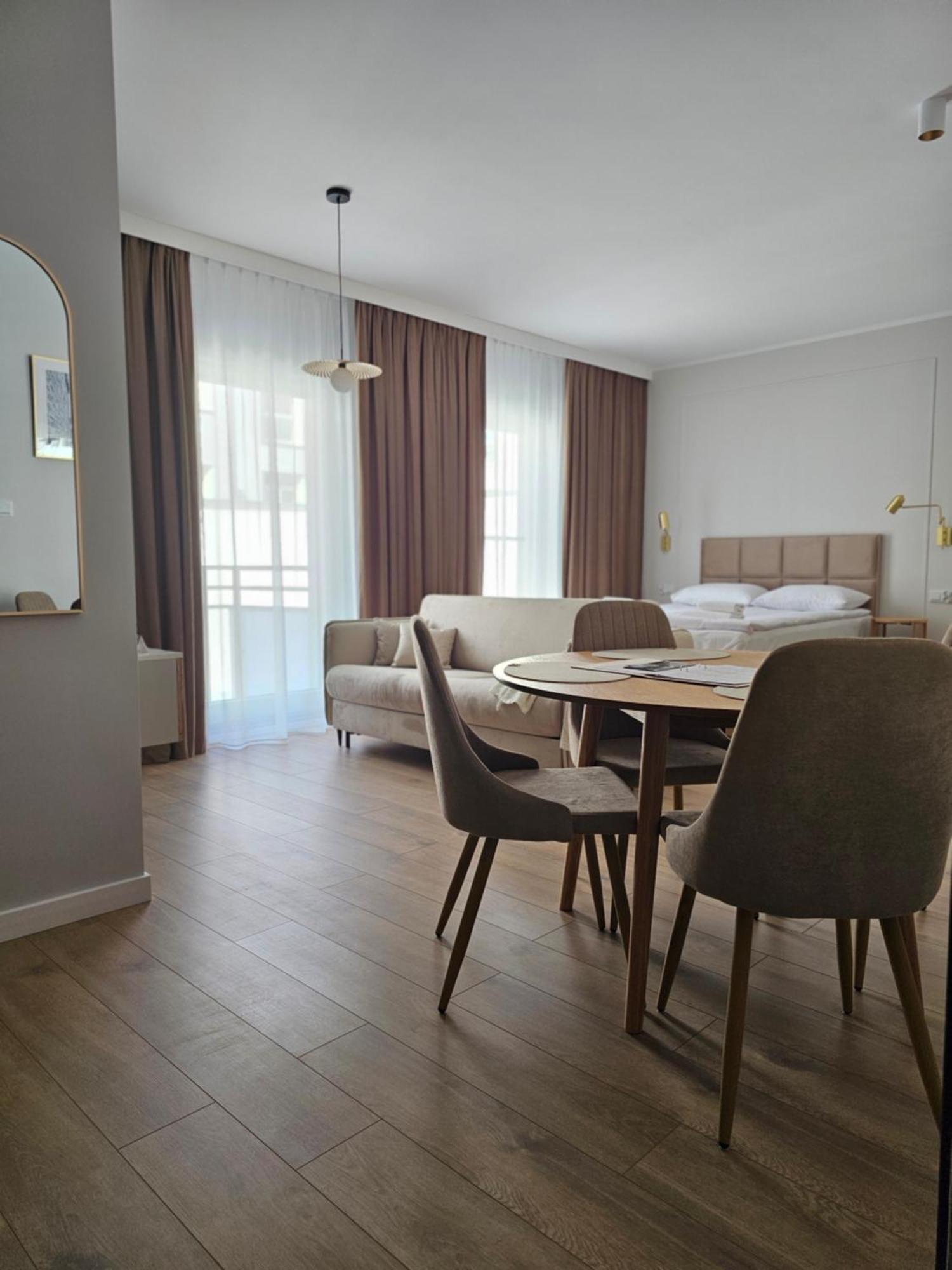 Apartamenty Piekarczyk - Elblag Bagian luar foto
